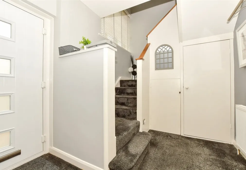 Internal Lifestyle Photograph - Minnis Road, Birchington, Kent - Wards of Kent