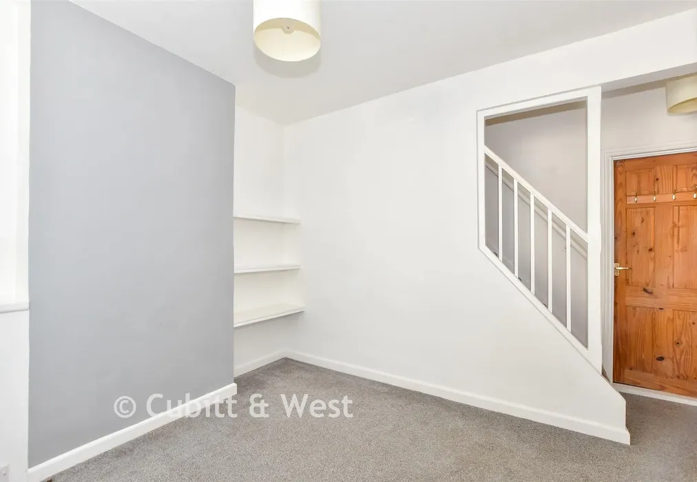 Lounge - Trevor Road, Southsea, Hampshire - Wards of Kent