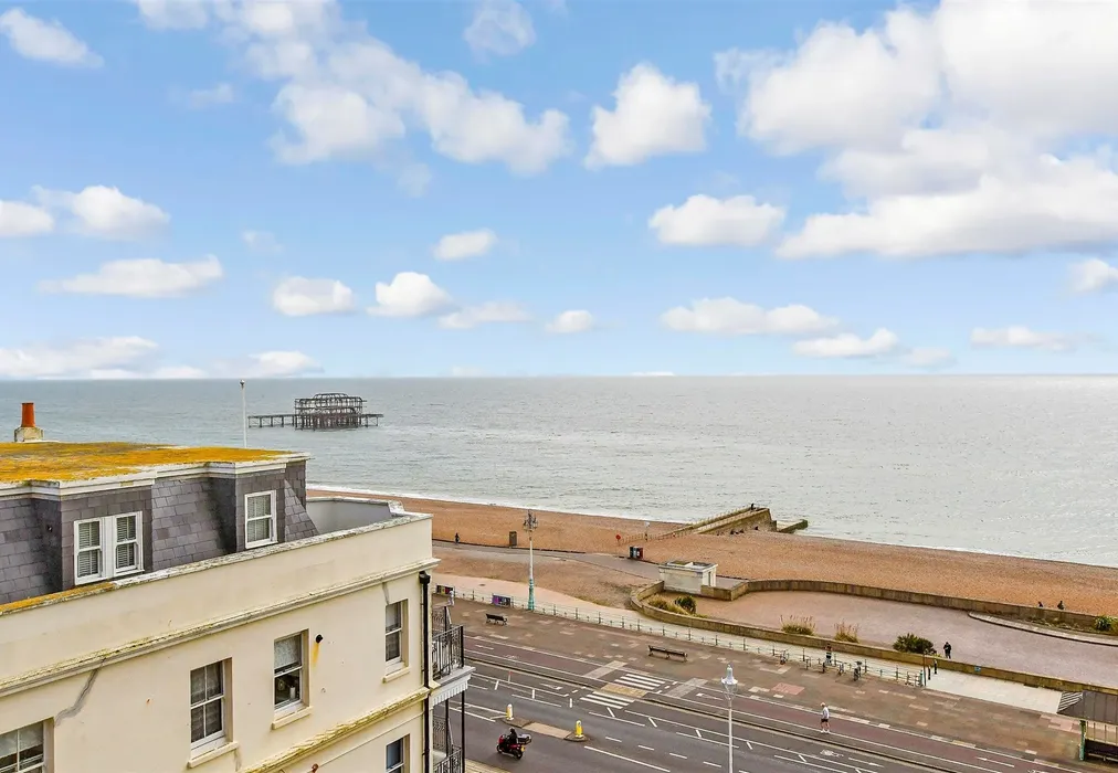 Views To Side - Kings Road, Brighton, East Sussex - Wards of Kent