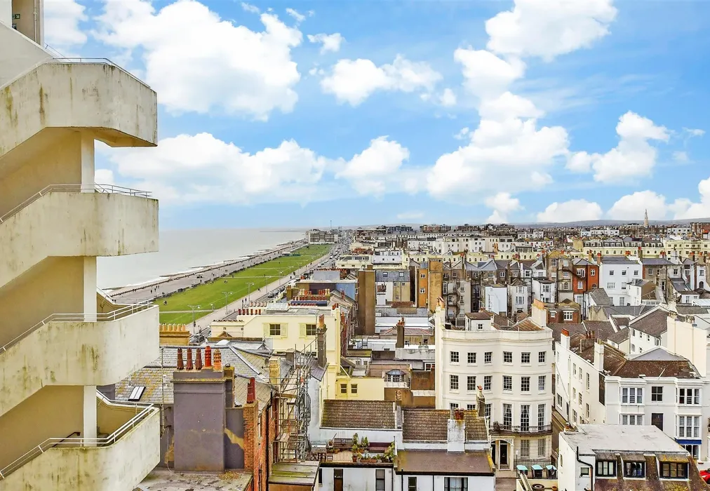 Views To Side - Kings Road, Brighton, East Sussex - Wards of Kent