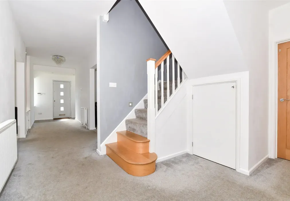 Entrance Hall - Lancet Lane, Maidstone, Kent - Wards of Kent