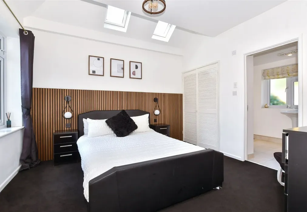 Bedroom 5 - Lancet Lane, Maidstone, Kent - Wards of Kent