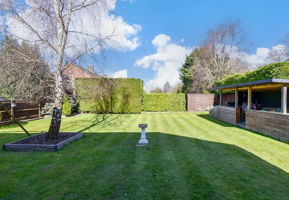 Rear Garden - Lancet Lane, Maidstone, Kent - Wards of Kent
