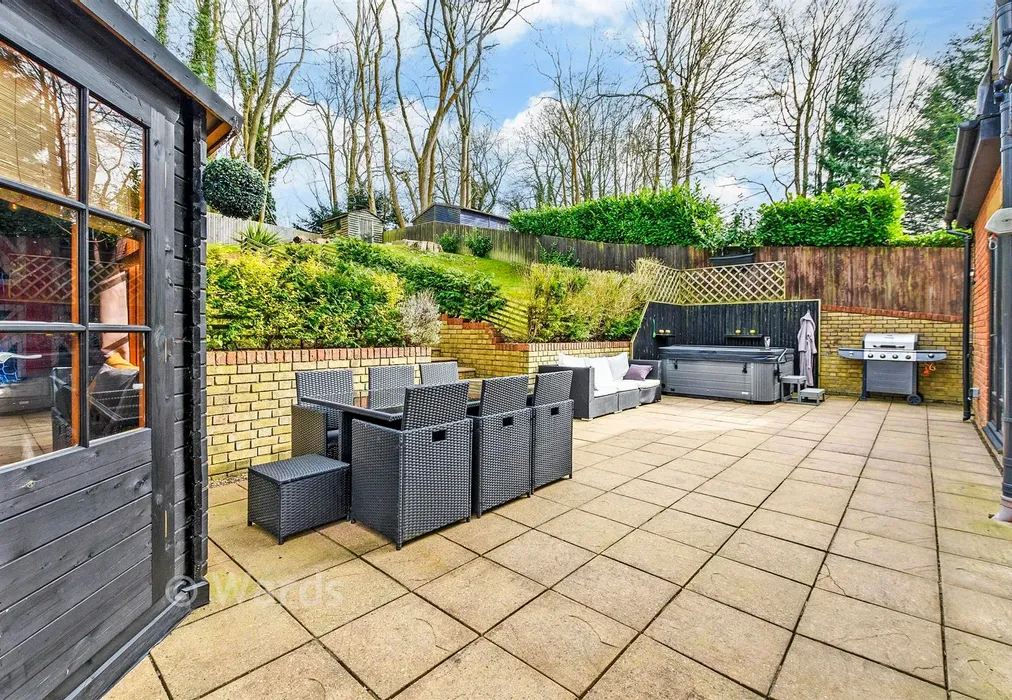 Rear Garden - Valley Lane, Culverstone, Meopham, Kent - Wards of Kent