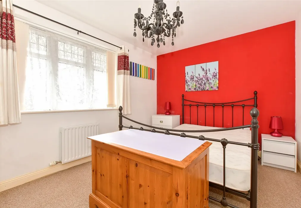 Bedroom - Granville Road, Totland Bay, Isle of Wight - Wards of Kent