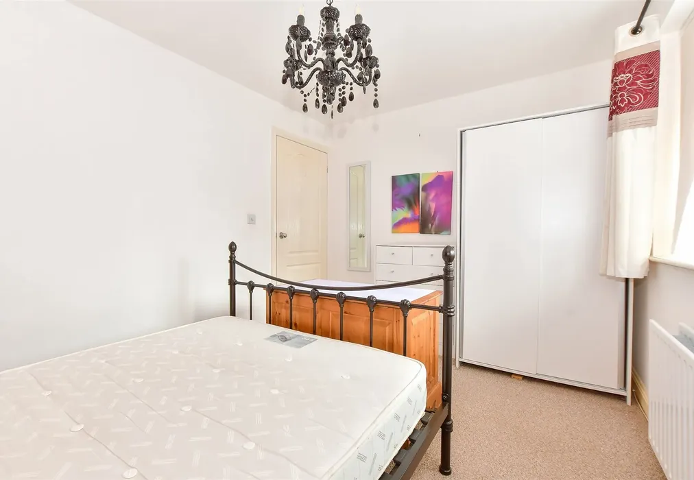 Bedroom - Granville Road, Totland Bay, Isle of Wight - Wards of Kent