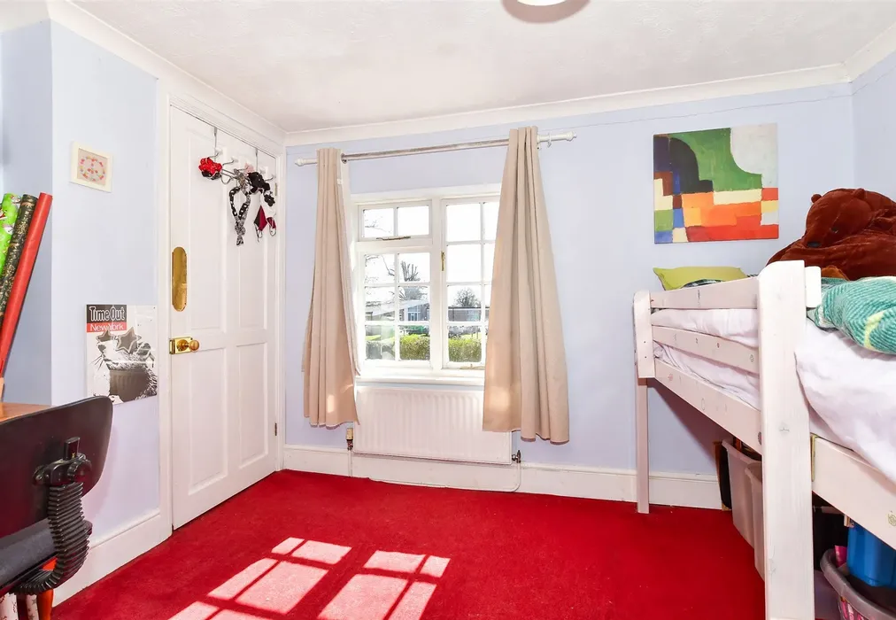 Bedroom 3 - West Street, Hunton, Maidstone, Kent - Wards of Kent
