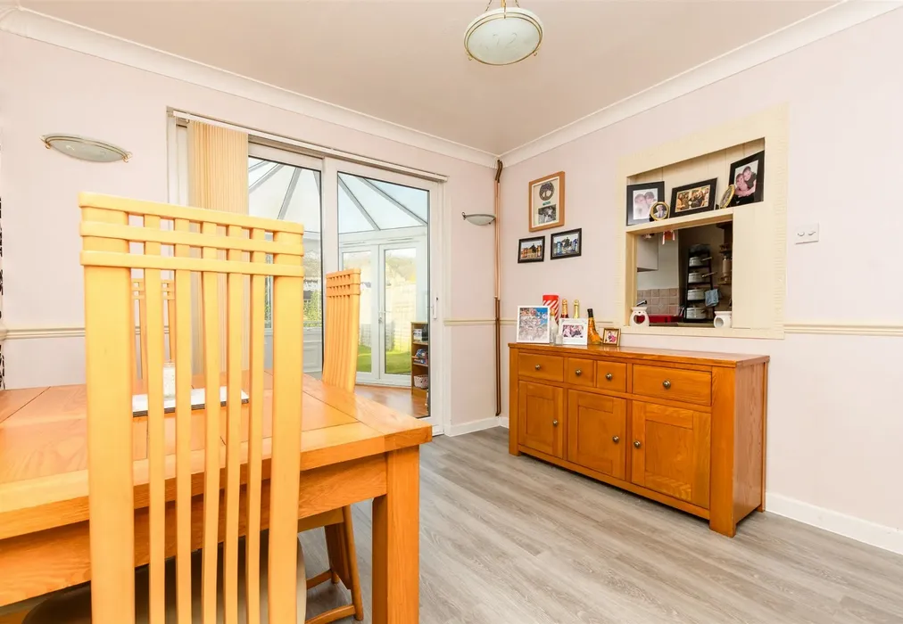 Dining Area - Edgar Road, Kemsing, Sevenoaks, Kent - Wards of Kent