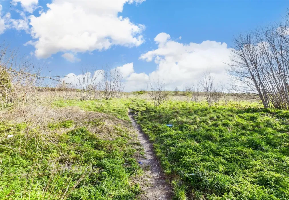 Surrounding Area - Institute Road, Chatham, Kent - Wards of Kent