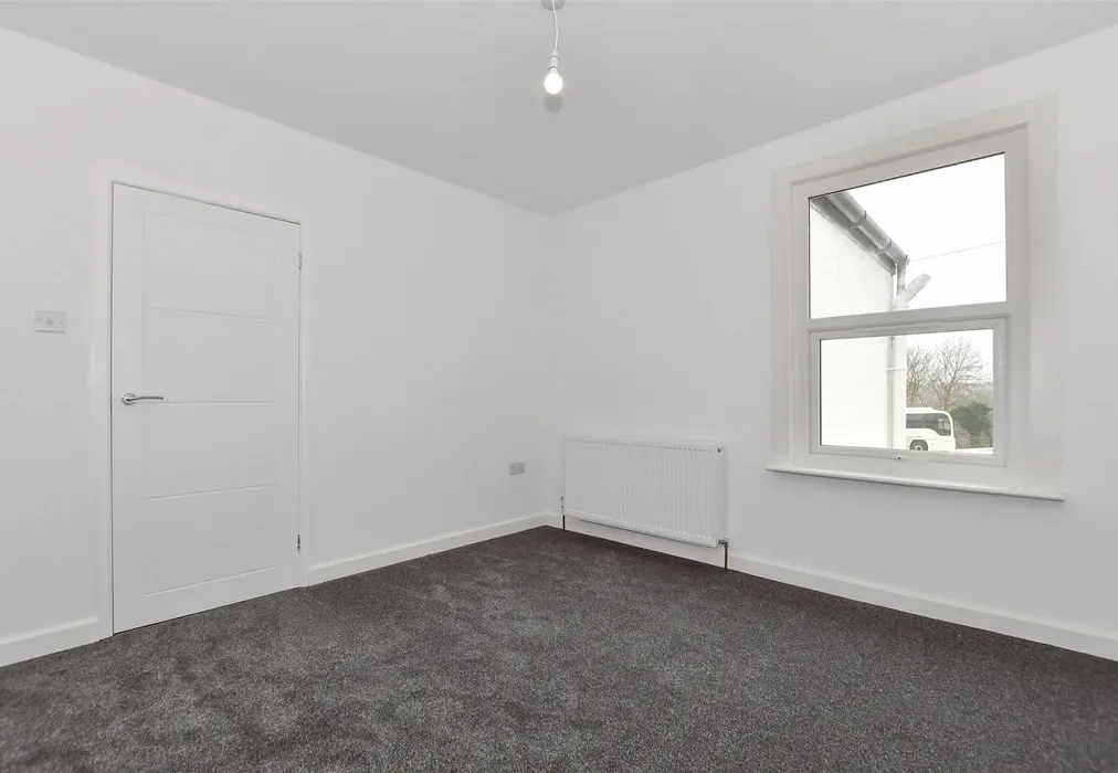 Bedroom 2 - Gravesend Road, Strood, Rochester, Kent - Wards of Kent