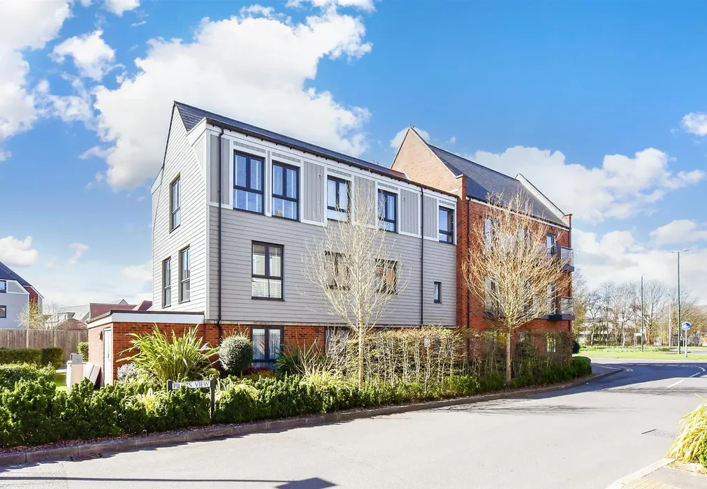 External (Web) - Pilots View, Chatham, Kent - Wards of Kent