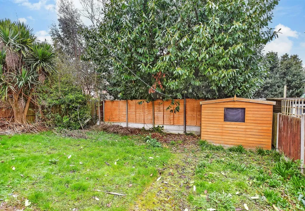 Rear Garden - New Street, Canterbury, Kent - Wards of Kent