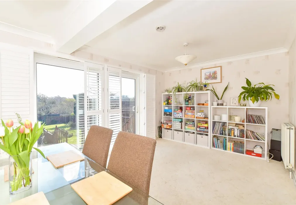 Dining Room - Victoria Road, Freshwater, Isle of Wight - Wards of Kent