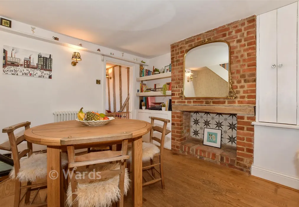 Dining Area - Pilgrims Way, Hollingbourne, Maidstone, Kent - Wards of Kent