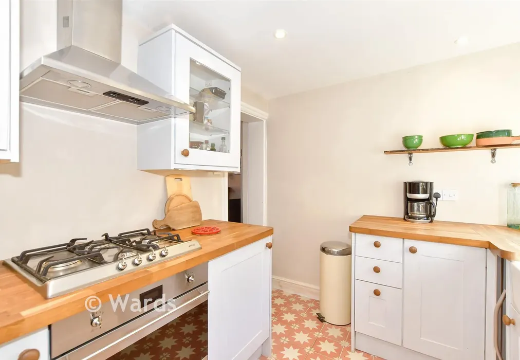 Kitchen - Chapel Street, Hythe, Kent - Wards of Kent