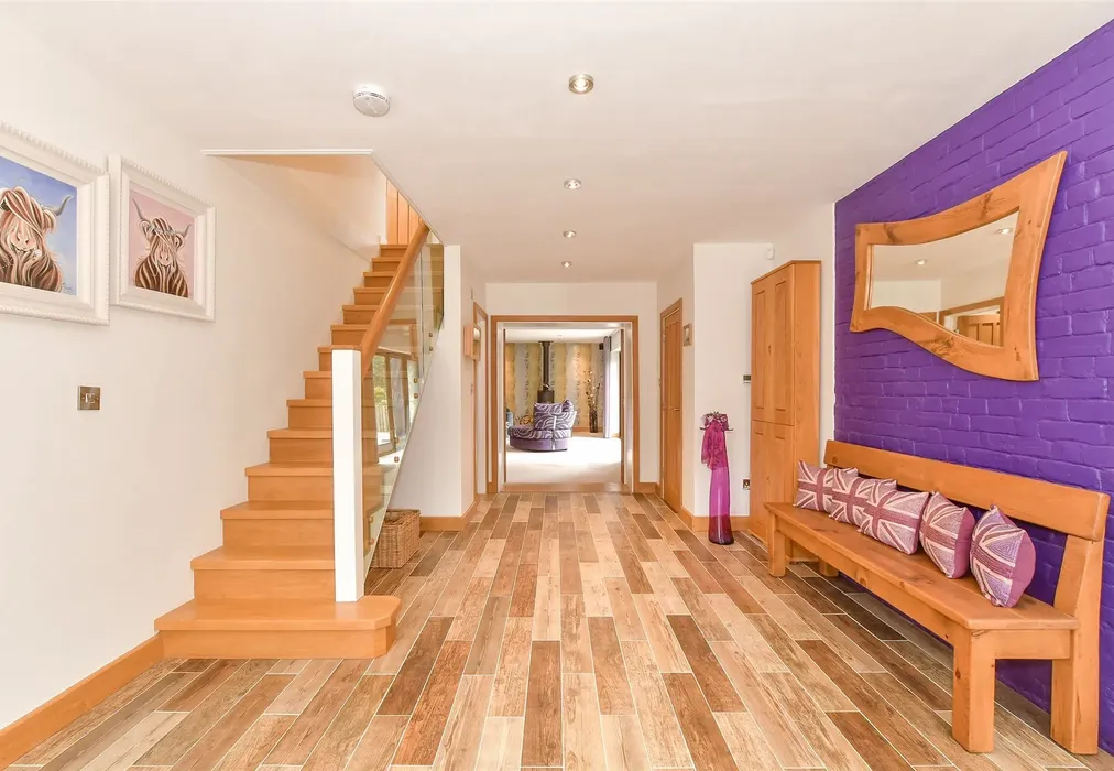 Entrance Hall - Hode Lane, Bridge, Canterbury, Kent - Wards of Kent