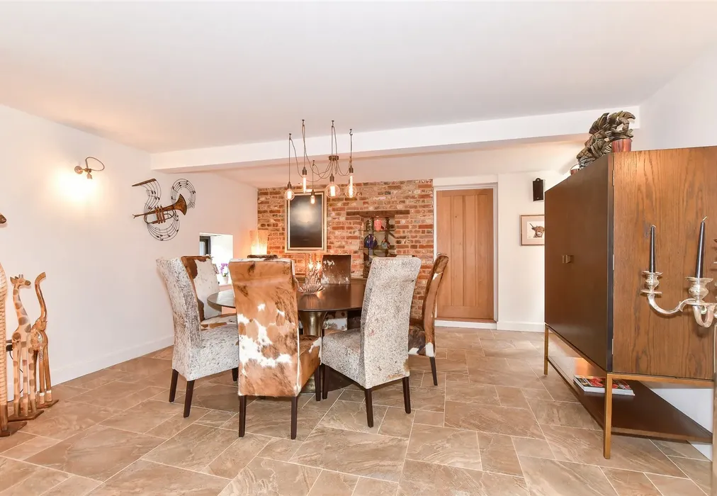 Dining Area - Hode Lane, Bridge, Canterbury, Kent - Wards of Kent