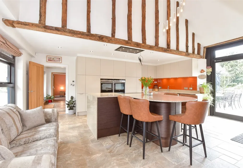 Kitchen - Hode Lane, Bridge, Canterbury, Kent - Wards of Kent