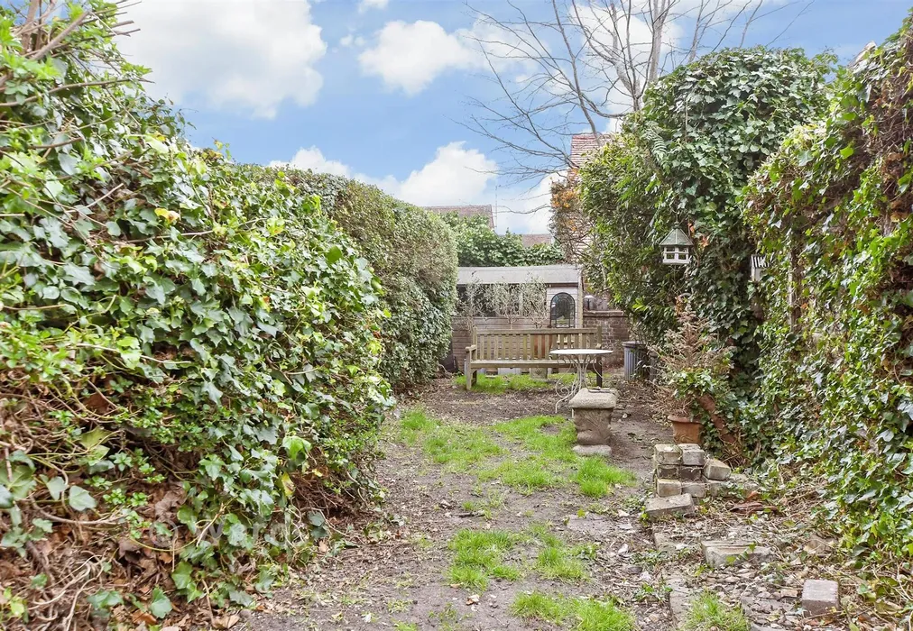 Rear Garden - Jeffery Street, Gillingham, Kent - Wards of Kent