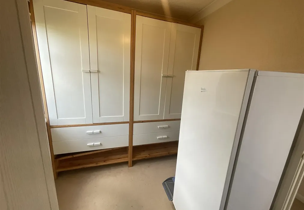 Bedroom 2 - Lower Dunton Road, Brentwood, Essex - Wards of Kent