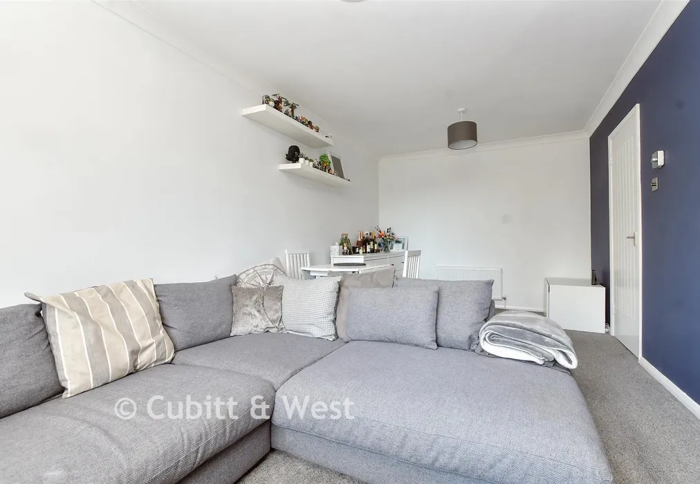 Living Room - Epsom Road, Leatherhead, Surrey - Wards of Kent