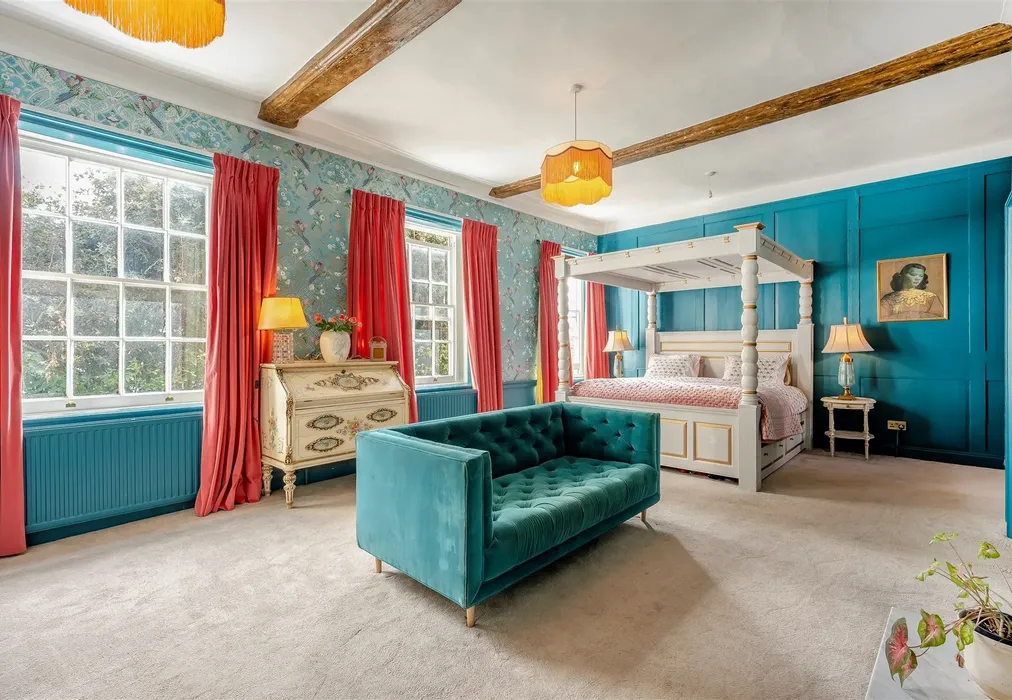 Main Bedroom - Middle Deal Road, Deal, Kent - Wards of Kent