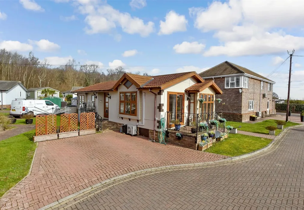 External (Web) - Kings Close, Pilgrims Retreat, Kent - Wards of Kent