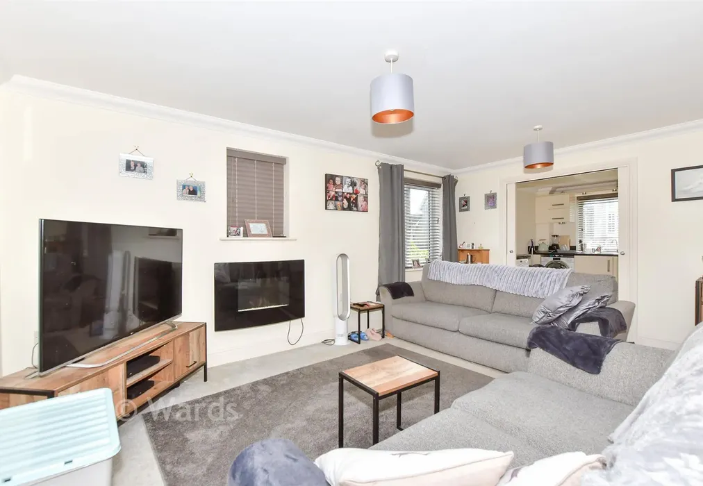 Lounge/Diner - Paxton Avenue, Hawkinge, Folkestone, Kent - Wards of Kent
