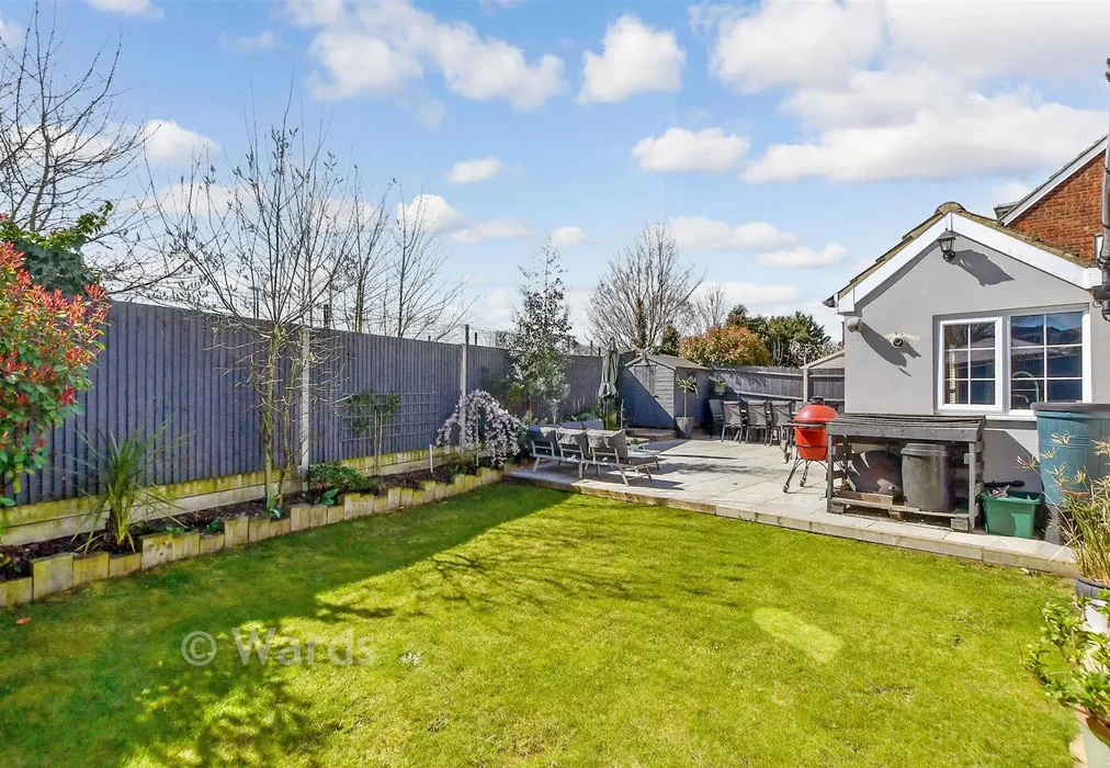 Rear Garden - Robson Drive, Aylesford, Kent - Wards of Kent
