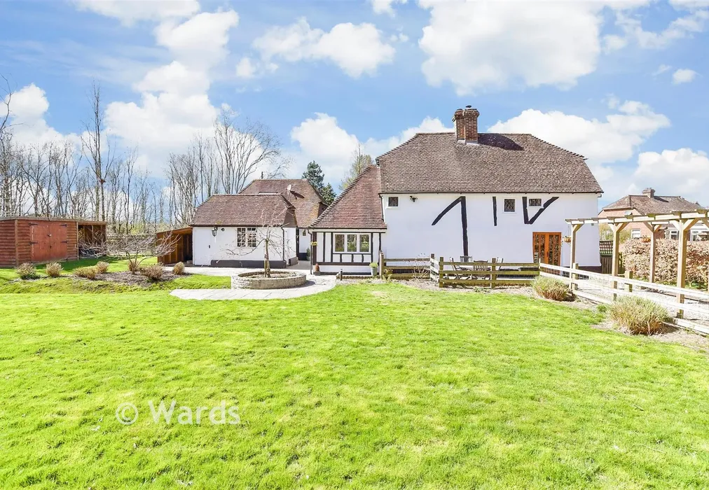 Rear Elevation - Laddingford, Maidstone, Kent - Wards of Kent