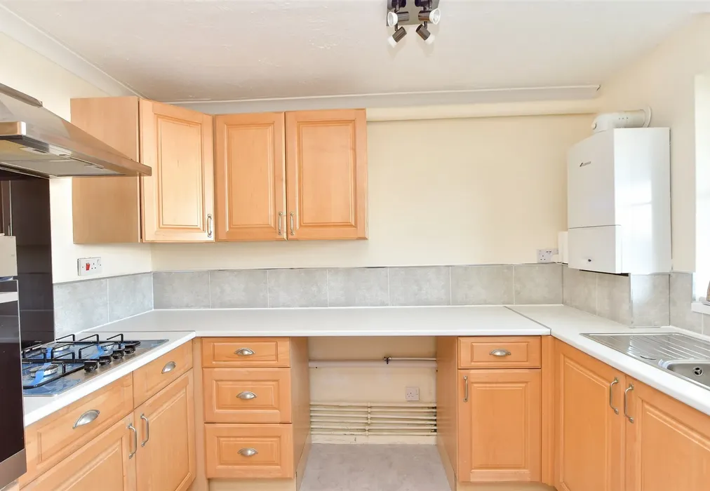 Kitchen - Neptune Terrace, Sheerness, Kent - Wards of Kent
