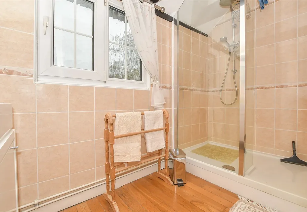 Shower Room - Marden Road, Staplehurst, Tonbridge, Kent - Wards of Kent