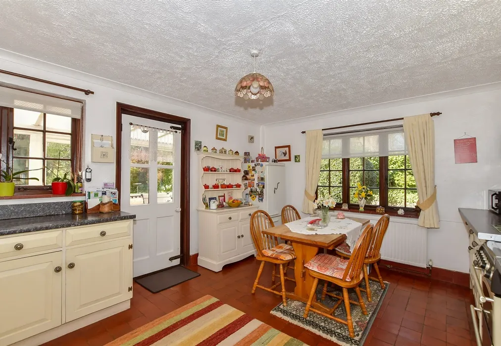 Kitchen - Wateringbury Road, East Malling, Kent - Wards of Kent