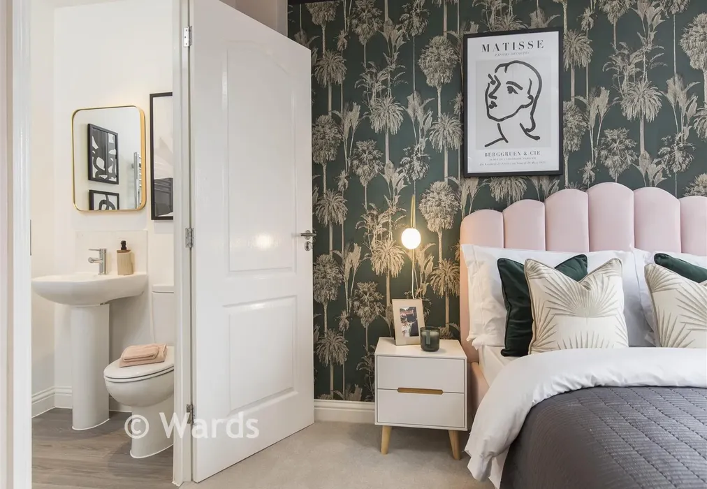 Bedroom - Chestnut Grove, Chestnut Street, Borden, Sittingbourne, Kent - Wards of Kent