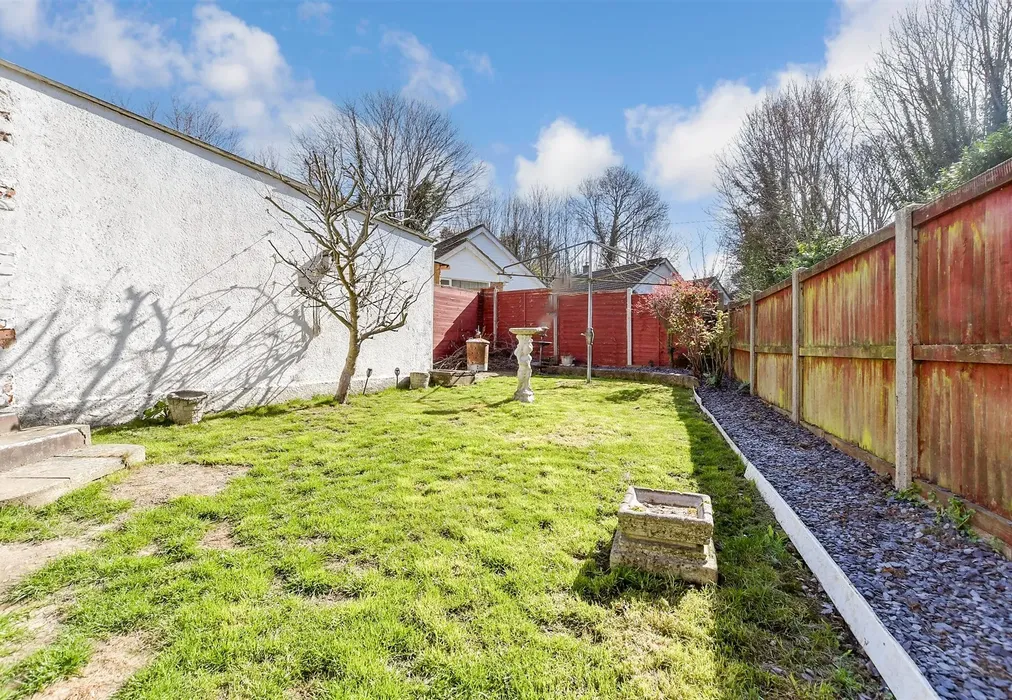 Rear Garden - Crabble Road, Dover, Kent - Wards of Kent