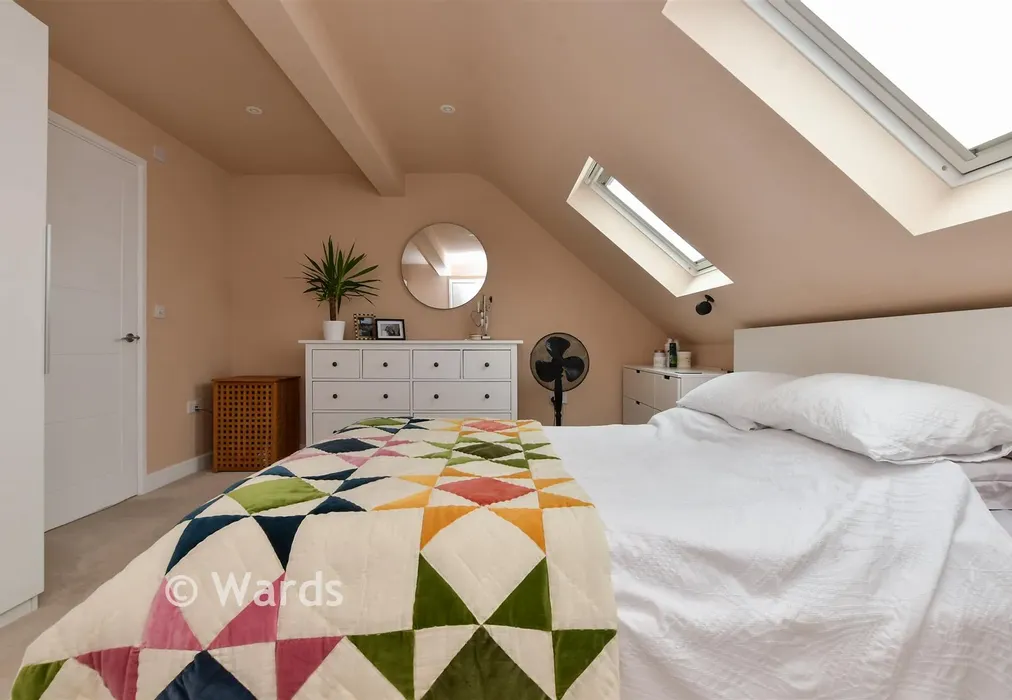 Bedroom 1 - Rosemary Avenue, Broadstairs, Kent - Wards of Kent