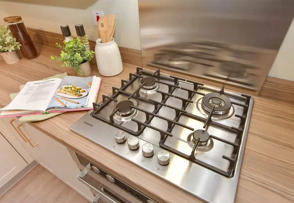 Internal Lifestyle - Chestnut Grove, Borden, Sittingbourne, Kent - Wards of Kent