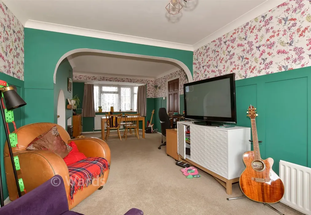 Lounge/Diner - Cypress Road, Rochester, Kent - Wards of Kent