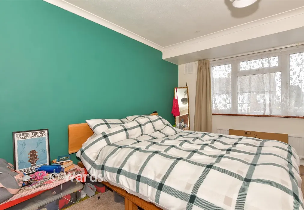 Bedroom 1 - Cypress Road, Rochester, Kent - Wards of Kent