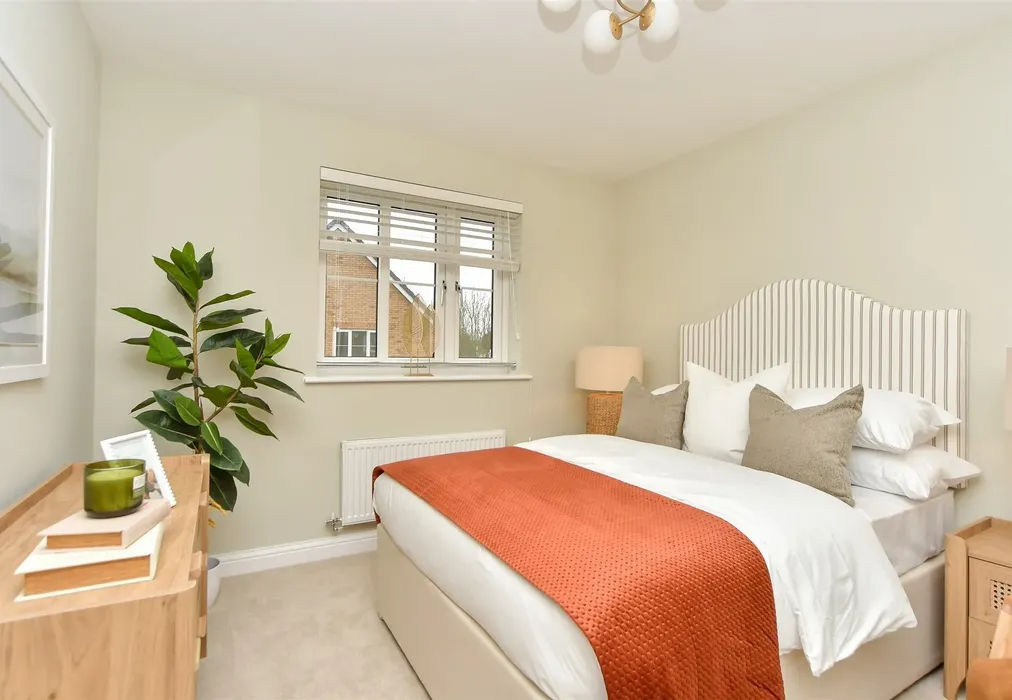 Bedroom - Chestnut Grove, Chestnut Street, Borden, Sittingbourne, Kent - Wards of Kent