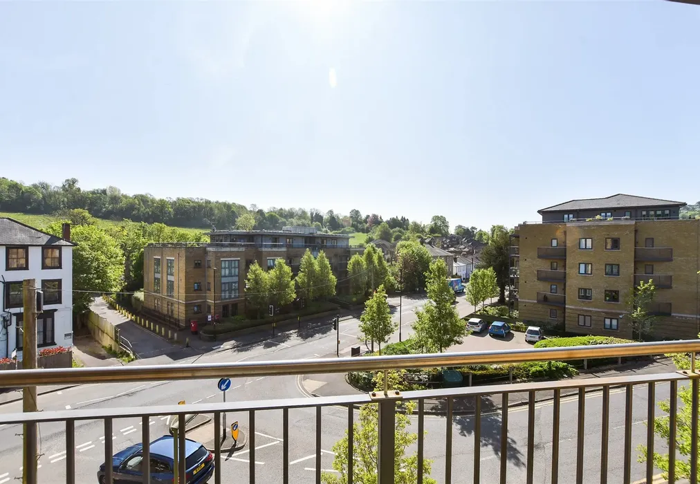 Balcony - Godstone Road, Caterham, Surrey - Wards of Kent