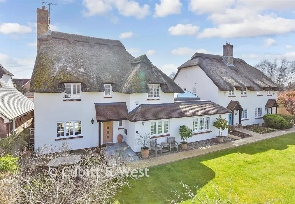 External (Brochure) - Waterford Gardens, Climping, West Sussex - Wards of Kent