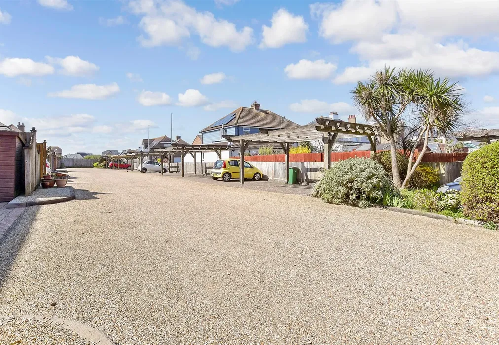 Driveway/Parking - West Parade, Hythe, Kent - Wards of Kent