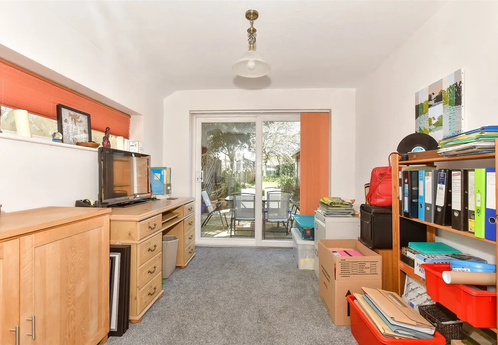 Study - Jubilee Road, Littlebourne, Canterbury, Kent - Wards of Kent