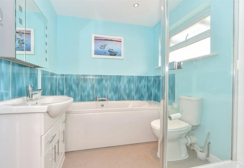 Bathroom - Haslar Crescent, Waterlooville, Hampshire - Wards of Kent