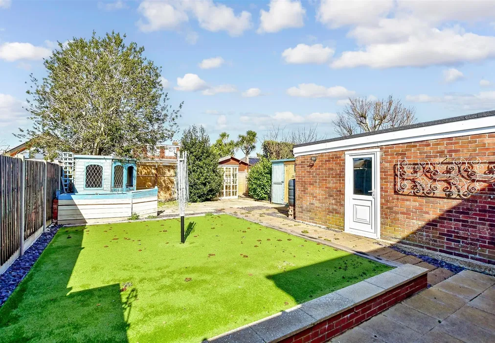 Rear Garden - Haslar Crescent, Waterlooville, Hampshire - Wards of Kent