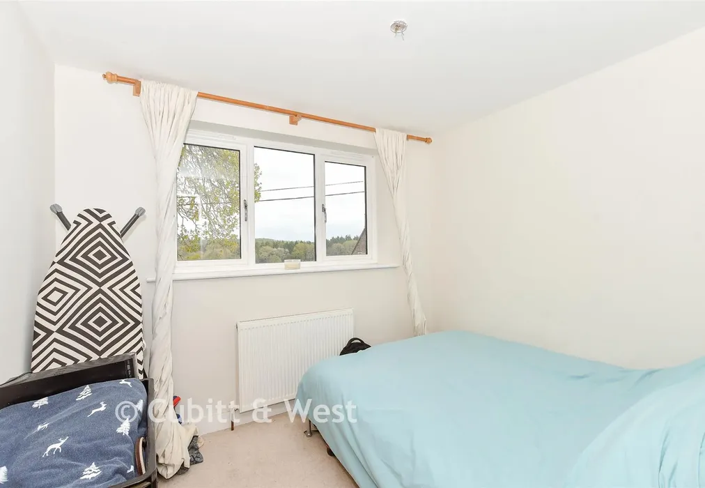 Bedroom 2 - Haywards Heath Road, Balcombe, Haywards Heath, West Sussex - Wards of Kent