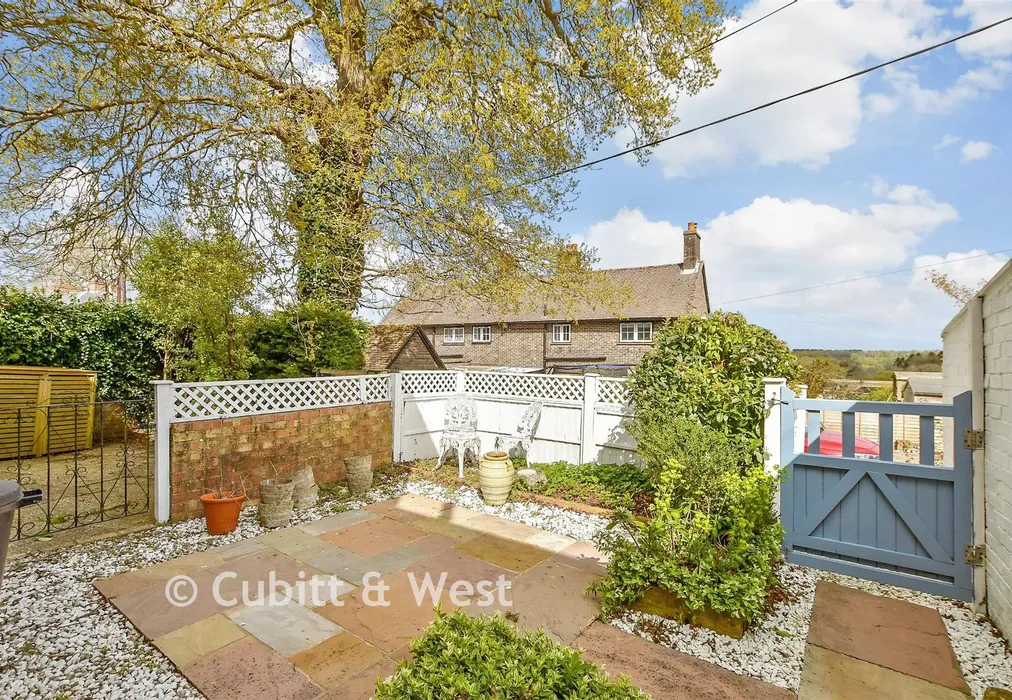 Front Garden - Haywards Heath Road, Balcombe, Haywards Heath, West Sussex - Wards of Kent
