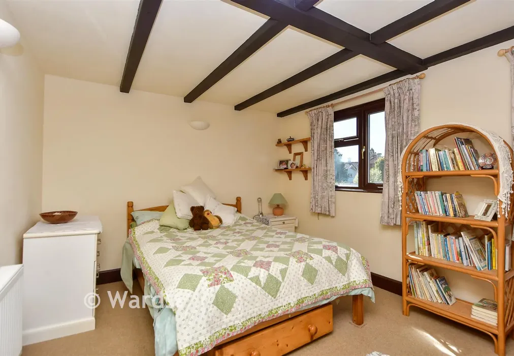 Bedroom 3 - Lower Road, Faversham, Kent - Wards of Kent