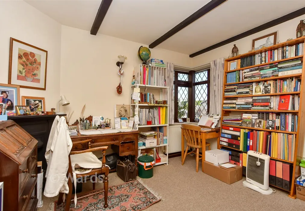 Study/Bedroom 4 - Lower Road, Faversham, Kent - Wards of Kent